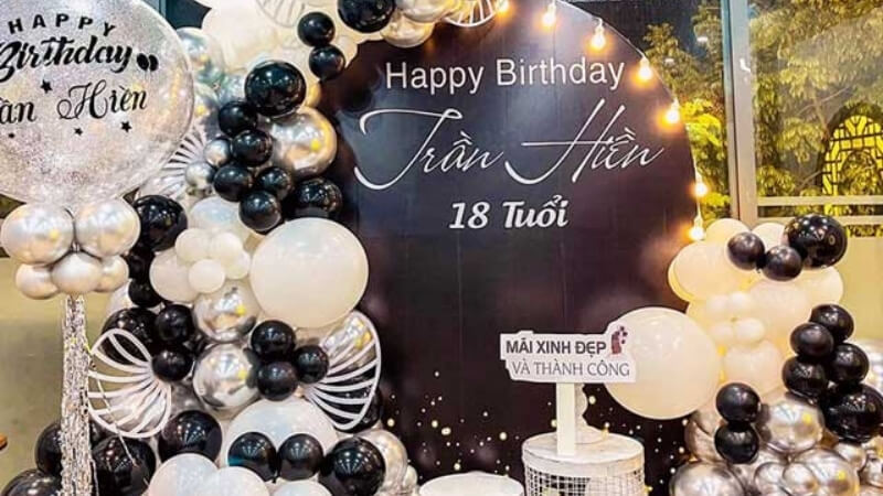 Background sinh nhật trắng đen 8