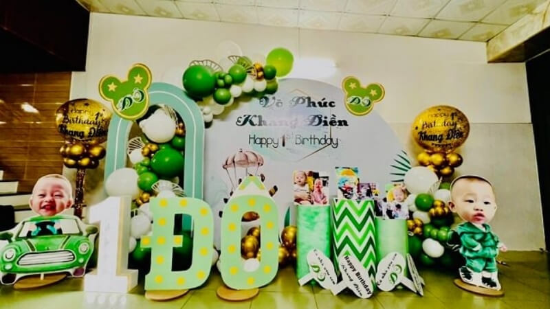 Background sinh nhật 1 tuổi 8