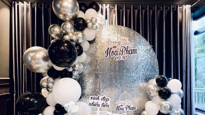 Background sinh nhật trắng đen 9