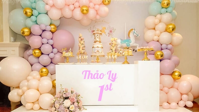 Background sinh nhật 1 tuổi 2