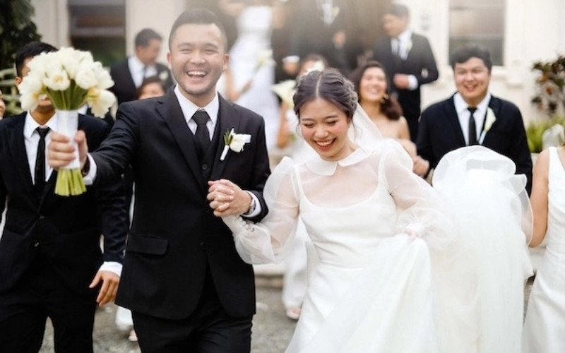 Người thân ruột thịt thường mừng nhiều hơn để bày tỏ tình cảm và ủng hộ