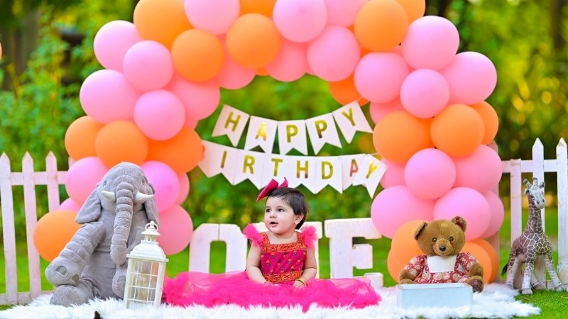 Mẫu trang trí sinh nhật cho bé gái