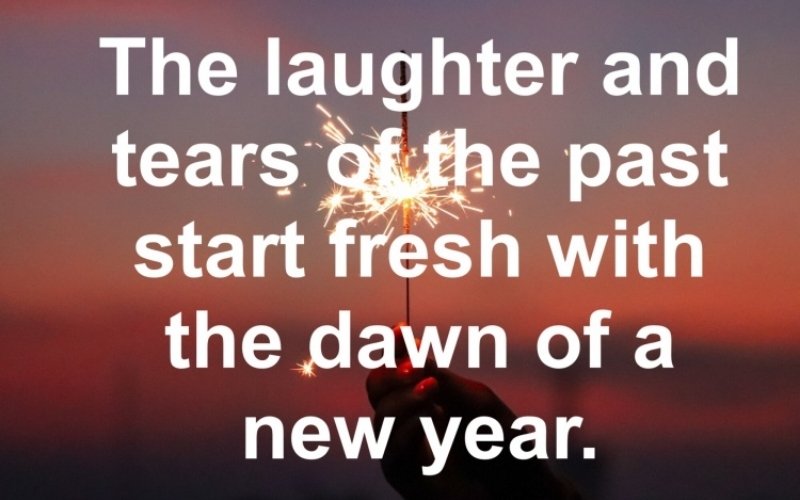 Những lời chúc năm mới vang lên rộn rã khắp nơi