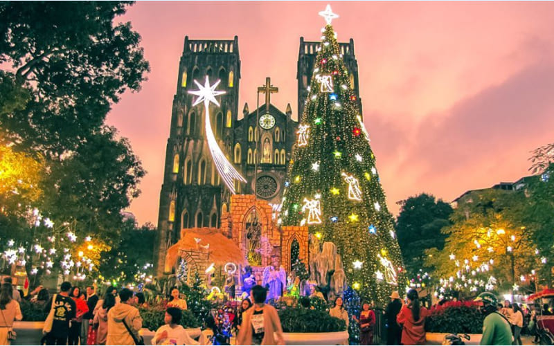 Hà Nội – tận hưởng Giáng sinh và Tết Dương lịch Hà Nội – tận hưởng Giáng sinh và Tết Dương lịch