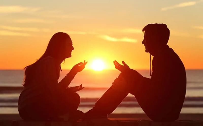 Deep talk với người yêu là gì?