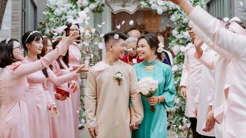 Stt đăng ảnh cưới bằng tiếng Anh