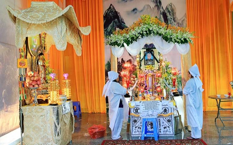 Thời điểm xả tang nên được chọn kỹ lưỡng để vừa hợp phong tục vừa bày tỏ trọn lòng hiếu nghĩa Thời điểm xả tang nên được chọn kỹ lưỡng để vừa hợp phong tục vừa bày tỏ trọn lòng hiếu nghĩa