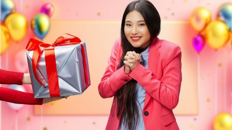 STT khoe quà sinh nhật STT khoe quà sinh nhật