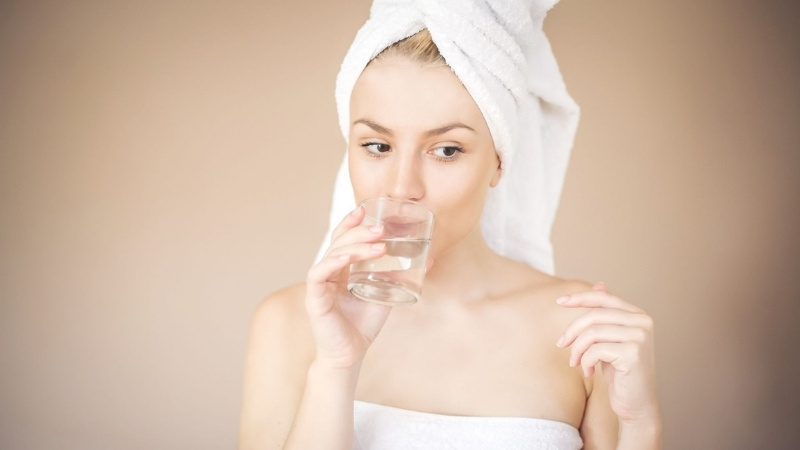 Tắm bằng lá dâu tằm khiến da dễ bắt nắng hơn Tắm bằng lá dâu tằm khiến da dễ bắt nắng hơn