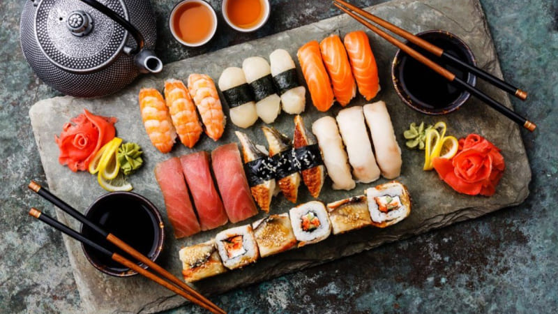Sushi – sashimi – sang chảnh nhẹ, chill đúng điệu Sushi – sashimi – sang chảnh nhẹ, chill đúng điệu