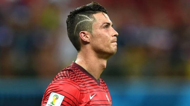 Ronaldo chứng minh: phong độ đến từ từng chi tiết Ronaldo chứng minh: phong độ đến từ từng chi tiết