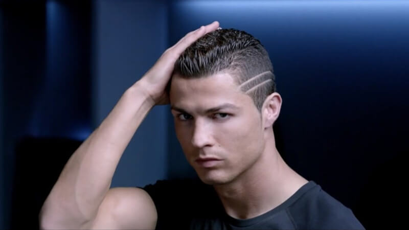 Cách cắt và tạo kiểu tóc giống Ronaldo Cách cắt và tạo kiểu tóc giống Ronaldo