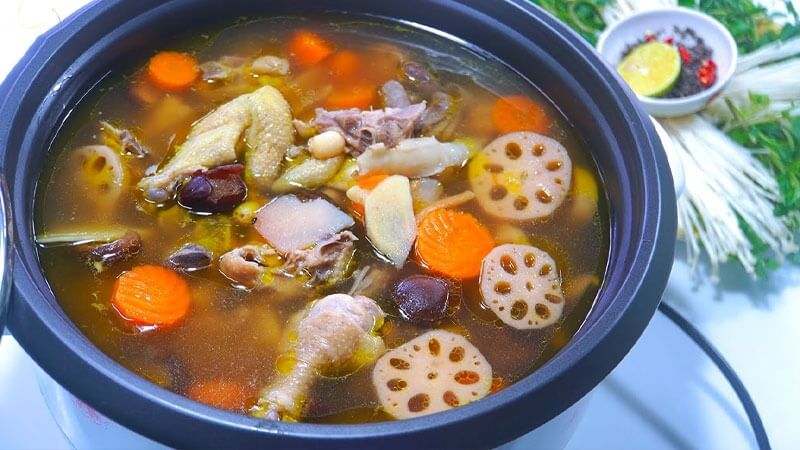 Lẩu gà thuốc bắc