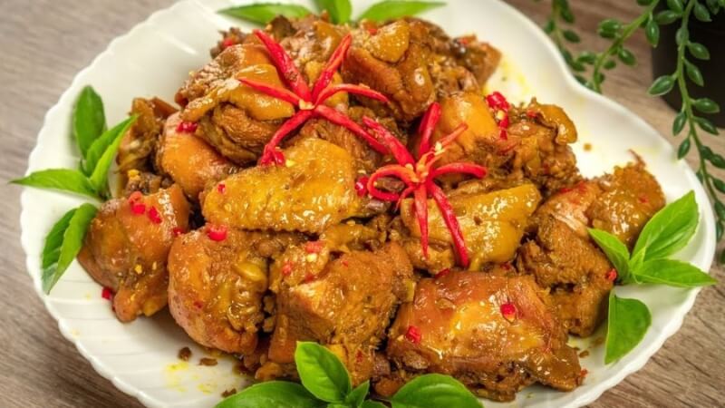 Gà kho sả ớt