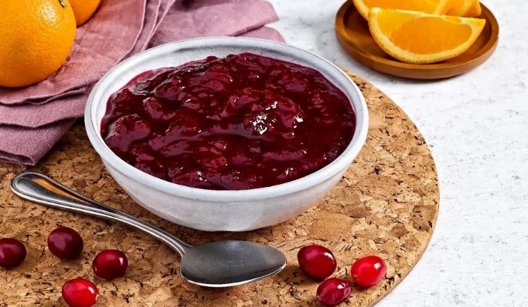 3 cách làm nước sốt nam việt quất (cranberry sauce) cho Lễ Tạ Ơn và Giáng Sinh