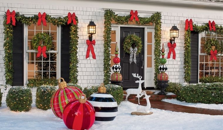 12+ ý tưởng trang trí Giáng Sinh ngoài trời đẹp, sáng tạo, tiết kiệm năm 2025