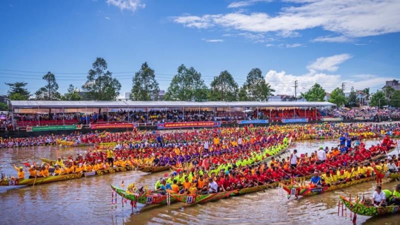 Lễ hội Đua ghe ngo