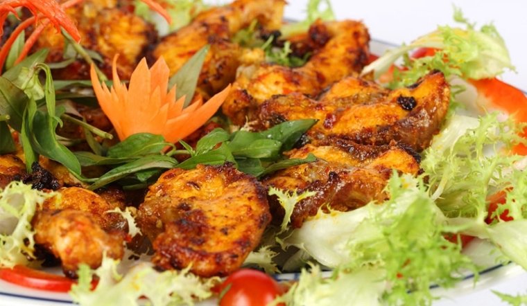 Bí quyết làm cá tầm nướng muối ớt thơm ngon, thịt ngọt chuẩn nhà hàng