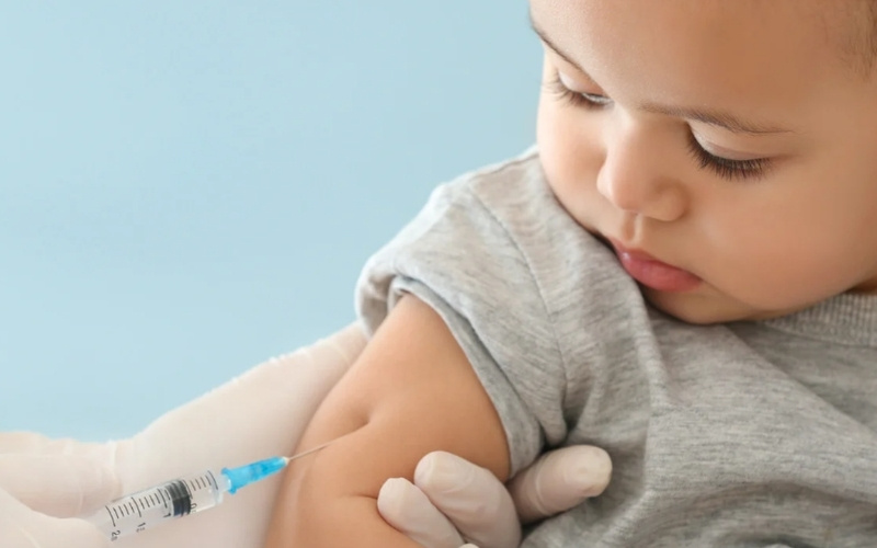 Khi xuất hiện các dấu hiệu nghiêm trọng, cần đưa trẻ đi khám ngay