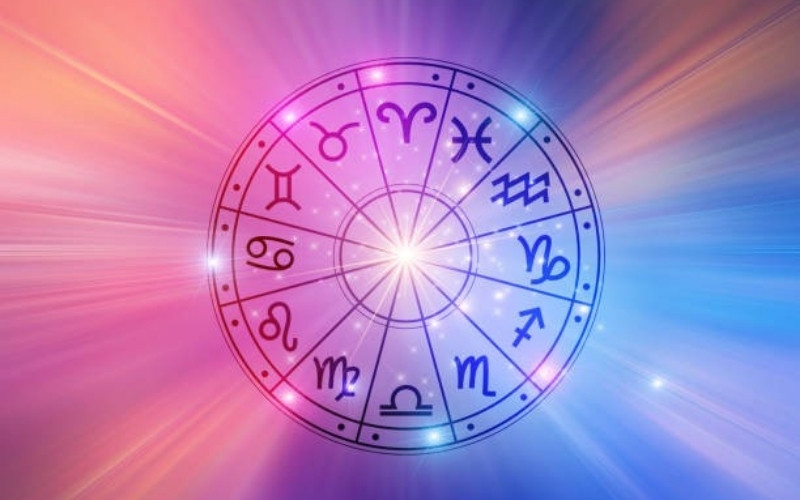 Màu sắc và số may mắn hỗ trợ năng lượng tích cực