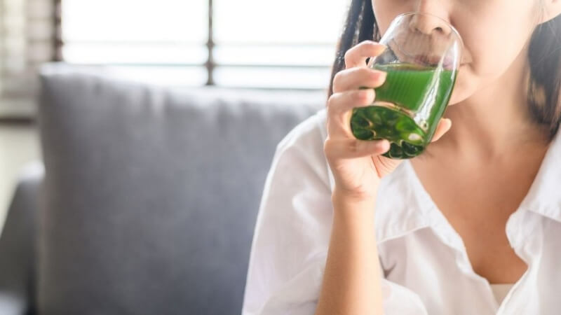 Vì sao một số loại thức uống có thể giúp giảm ho? Vì sao một số loại thức uống có thể giúp giảm ho?