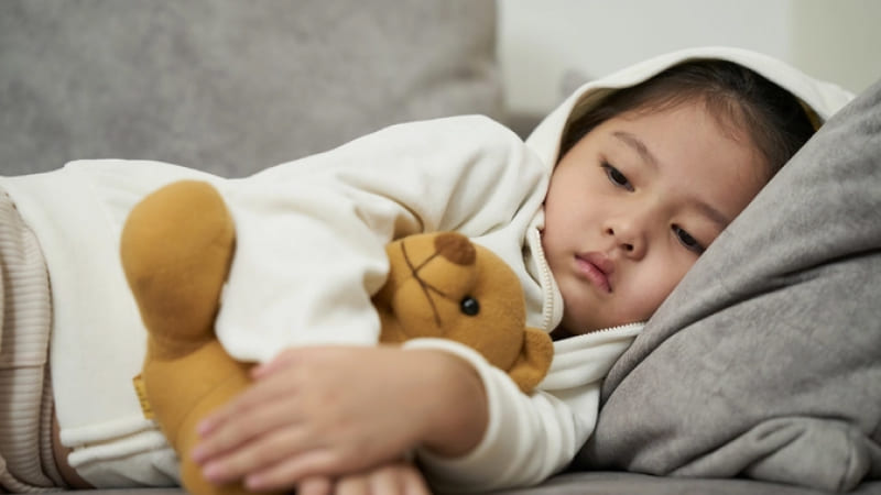 Nghỉ ngơi và theo dõi sát sao Nghỉ ngơi và theo dõi sát sao