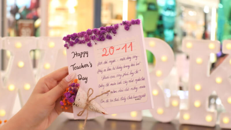 Lời chúc 20/11 ngắn gọn để viết thiệp