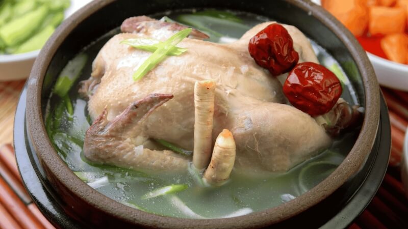 Hướng dẫn cách nấu canh gà hầm sâm Hàn Quốc - Samgyetang chuẩn vị tại nhà
