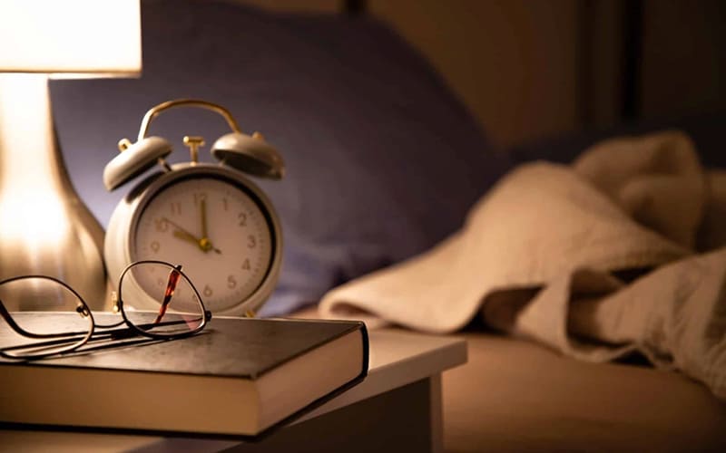 Ngủ đủ 7-8 tiếng mỗi đêm Ngủ đủ 7-8 tiếng mỗi đêm