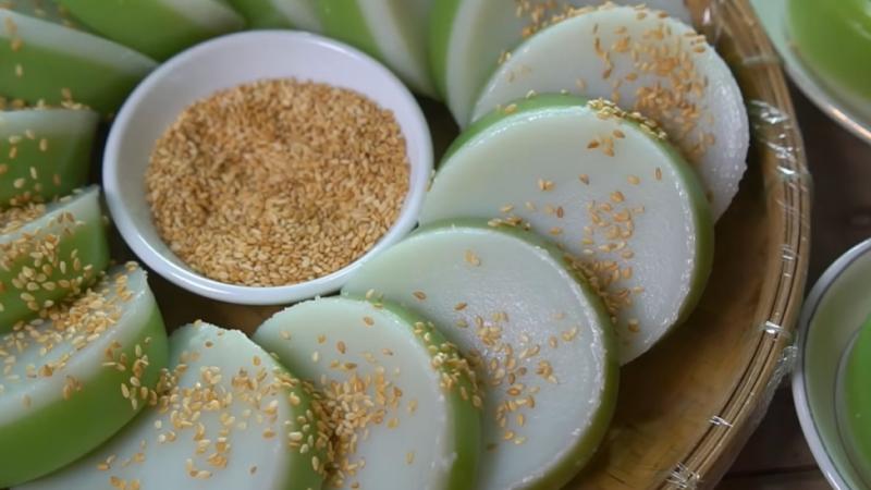 Cách làm bánh bèo ngọt nước cốt dừa miền Tây thơm béo