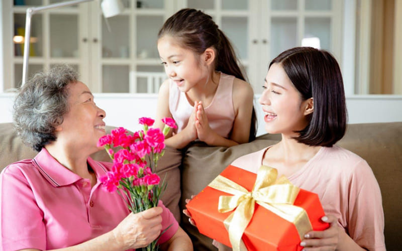 Xin lỗi bố mẹ, gia đình Xin lỗi bố mẹ, gia đình