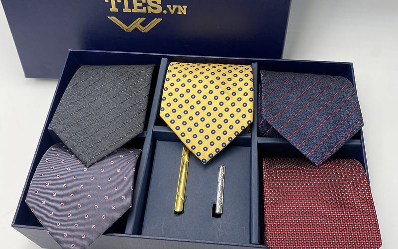 Cà vạt + kẹp cà vạt cao cấp