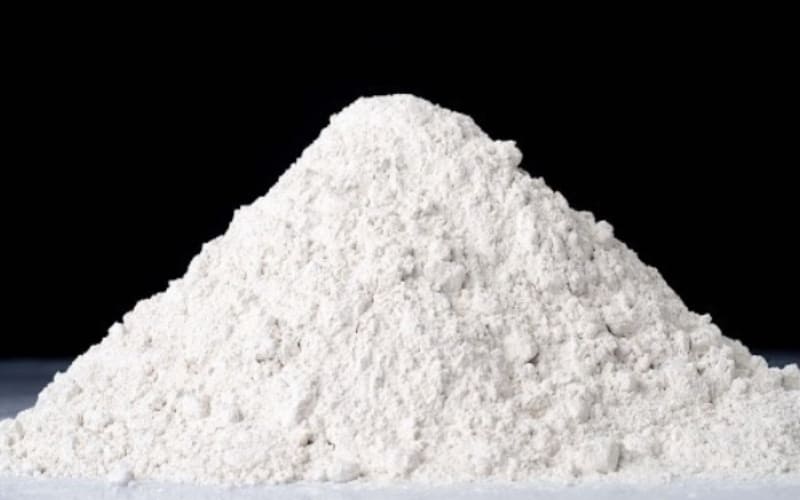 Vôi sống hút ẩm nhanh và khử mùi hôi hiệu quả.