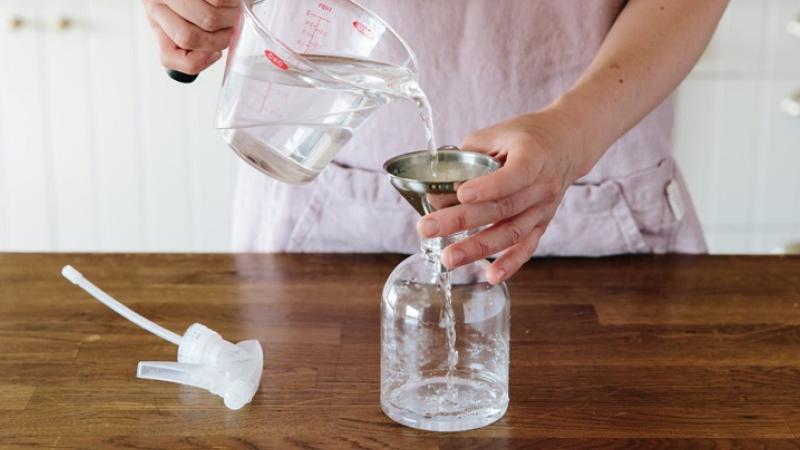 Sử dụng giấm trắng