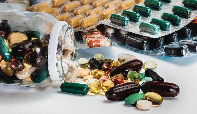 Các loại thuốc cần thiết trong tủ thuốc gia đình mùa bão