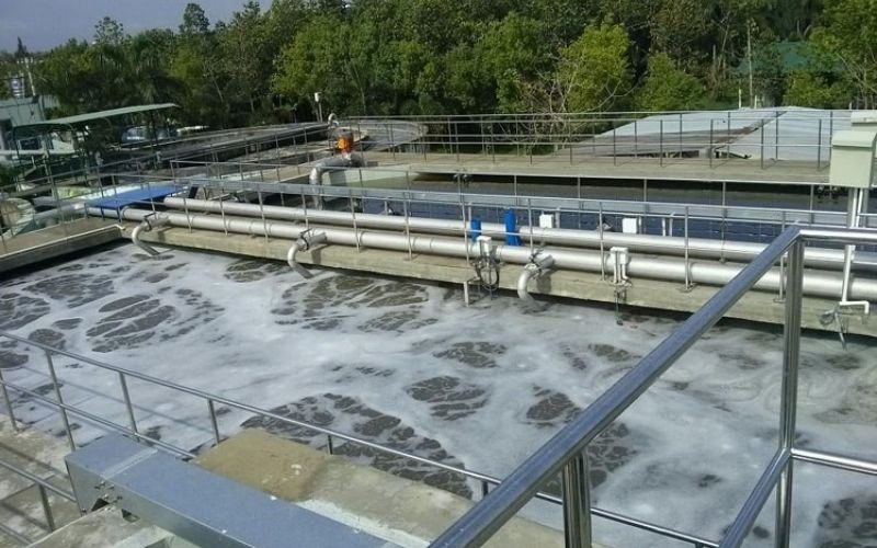 Đun sôi nước tiêu diệt vi khuẩn, trứng giun và hầu hết nha bào