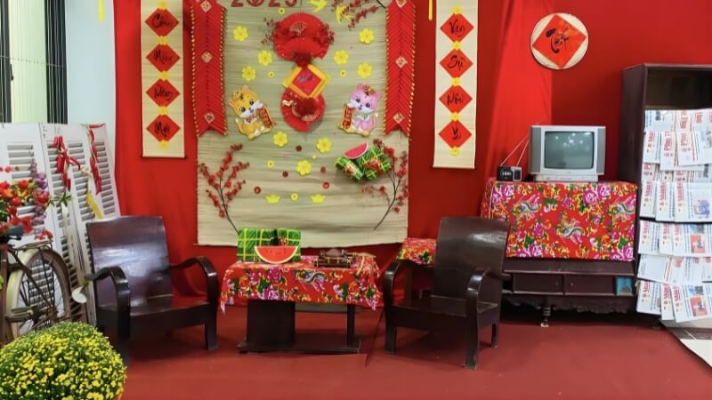 Chuẩn bị góc check-in trong nhà