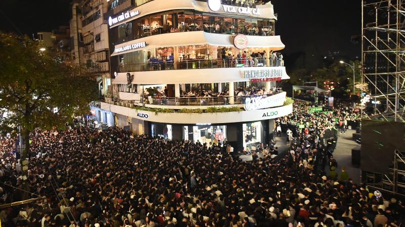 Countdown tại Hồ Gươm Countdown tại Hồ Gươm