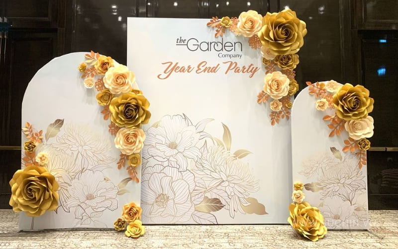 Background tối giản tập trung đường nét sạch và màu trung tính. Background tối giản tập trung đường nét sạch và màu trung tính.