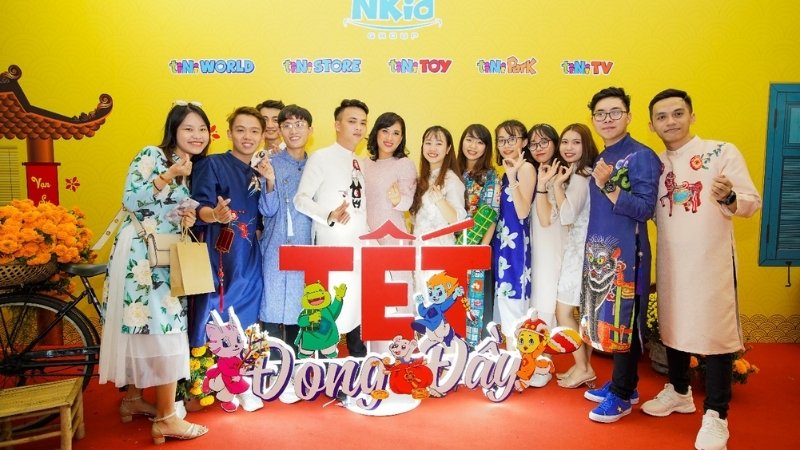 Bạn cần xác định chủ đề và thông điệp chính của bữa tiệc