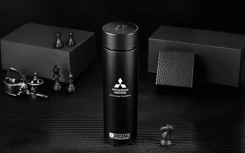 Bình giữ nhiệt hữu ích, tiện lợi và phù hợp nhiều đối tượng nhận quà Bình giữ nhiệt hữu ích, tiện lợi và phù hợp nhiều đối tượng nhận quà