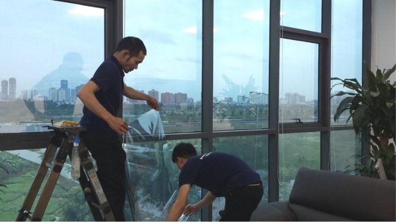 Có nên dán phim cách nhiệt để chống nồm không?