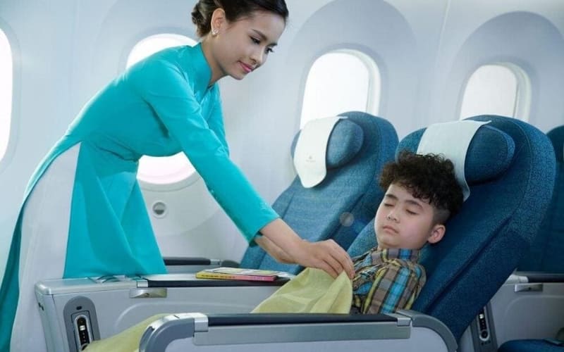 Trẻ em vẫn cần giấy tờ riêng dù dùng VNeID phụ huynh. Trẻ em vẫn cần giấy tờ riêng dù dùng VNeID phụ huynh.