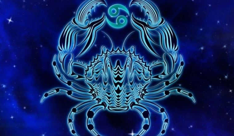 Xem tử vi cung cự giải 2026 chi tiết về tình yêu, sức khỏe và tiền bạc