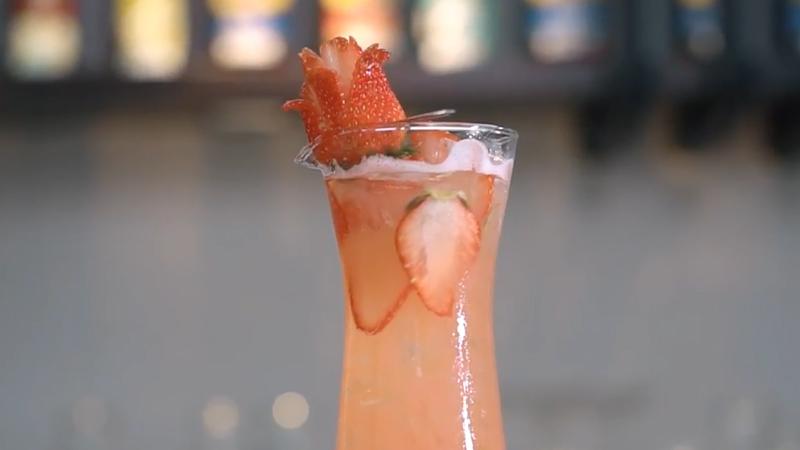 Món Mocktail Cool Fruit Strawberry lạ miệng 