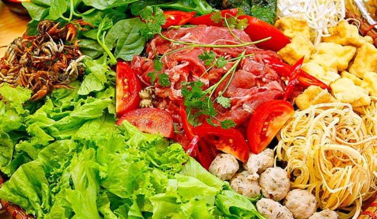 Rau ăn lẩu thập cẩm gồm những gì? Bí quyết chọn rau ngon chuẩn vị nhà hàng