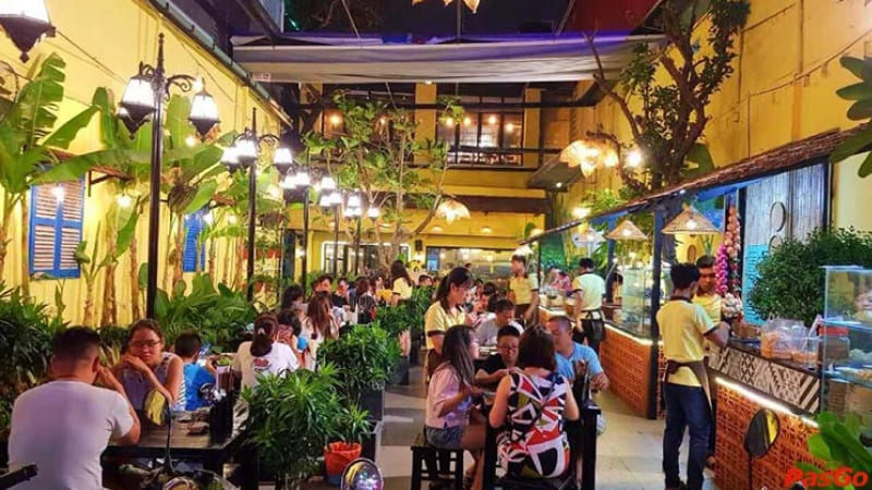 Quán con Gà Mái Quán con Gà Mái