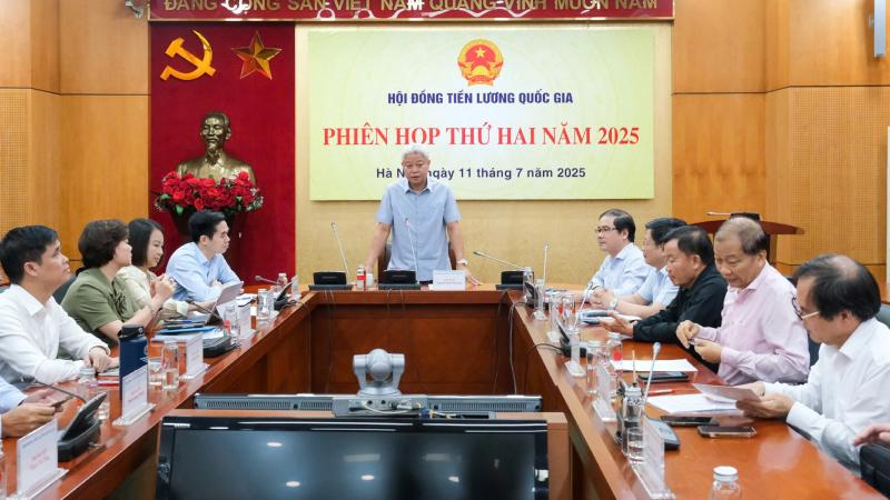 Mức lương cơ sở năm 2026 có tăng không?