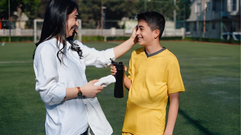 5 Dấu hiệu "báo động đỏ" nhận diện một Mama boy 5 Dấu hiệu "báo động đỏ" nhận diện một Mama boy