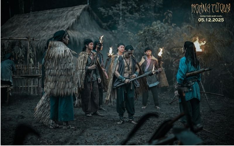 Hoàng Tử Quỷ gây ấn tượng nhờ phong cách hình ảnh đậm chất cổ trang và kinh dị Việt Hoàng Tử Quỷ gây ấn tượng nhờ phong cách hình ảnh đậm chất cổ trang và kinh dị Việt